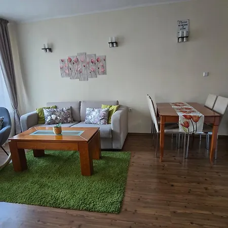 Boutique - Flora Boutique Bansko