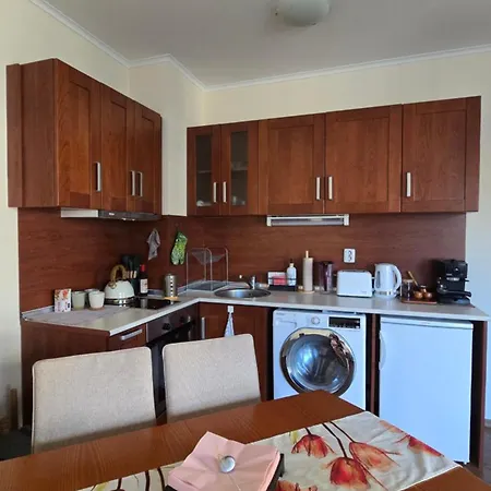 Apartment Boutique - Flora Boutique *