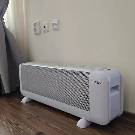 Boutique - Flora Boutique *